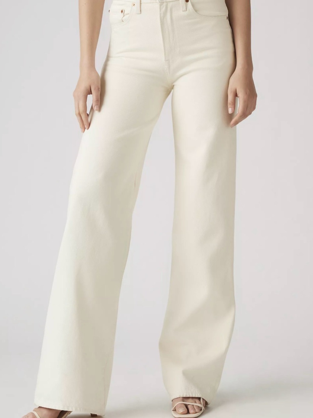 Levi's “Barely Freezing” Ribcage Wide-Leg Jeans